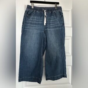 Lane Bryant Women's Relaxed Capri Denim Jeans with Drawstring